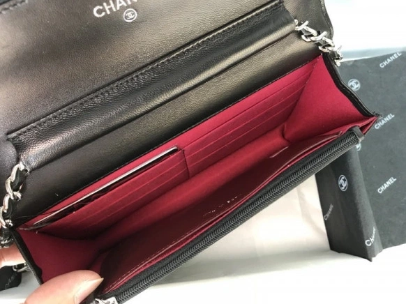 Hyper Peter  Silver CHANEL Bag Hardware Gold With Lambskin  Flap 0727